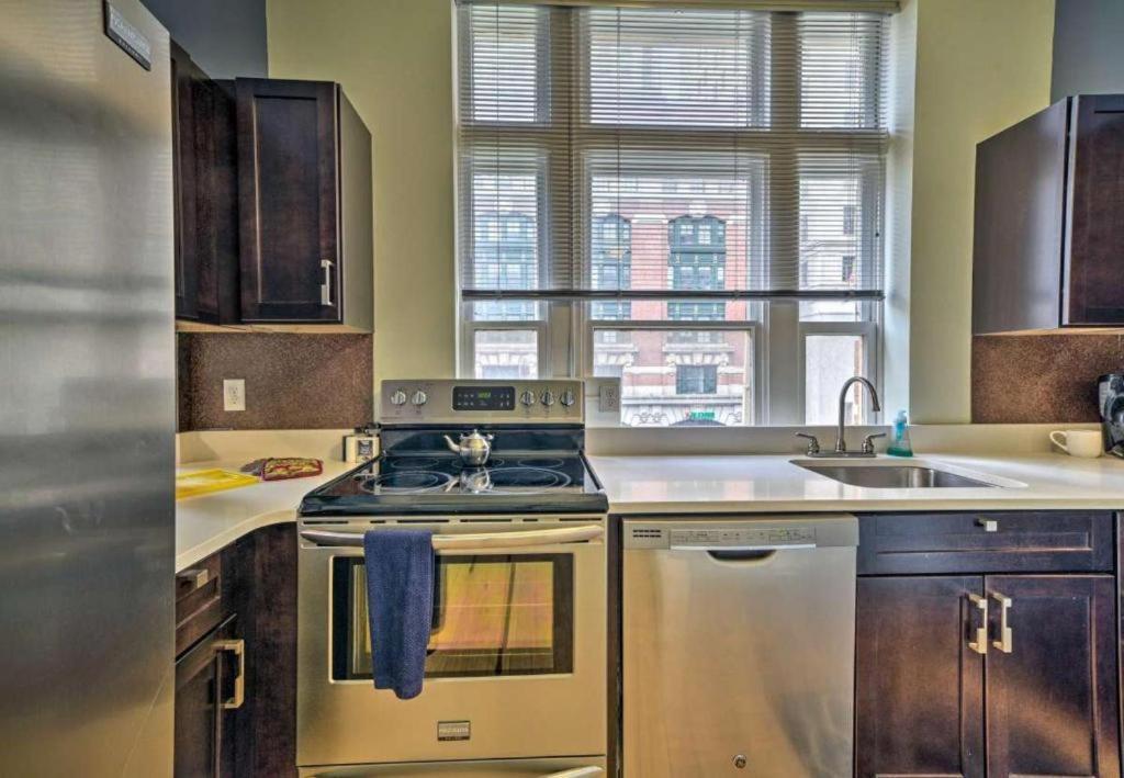 Baltimore Executive Furnished Properties At Inner Harbor Water St Bagian luar foto